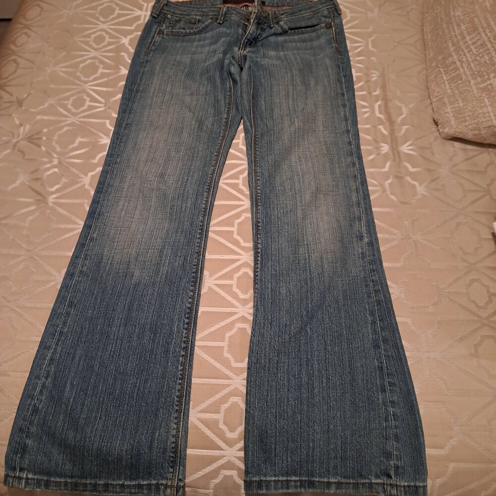 Women's jeans